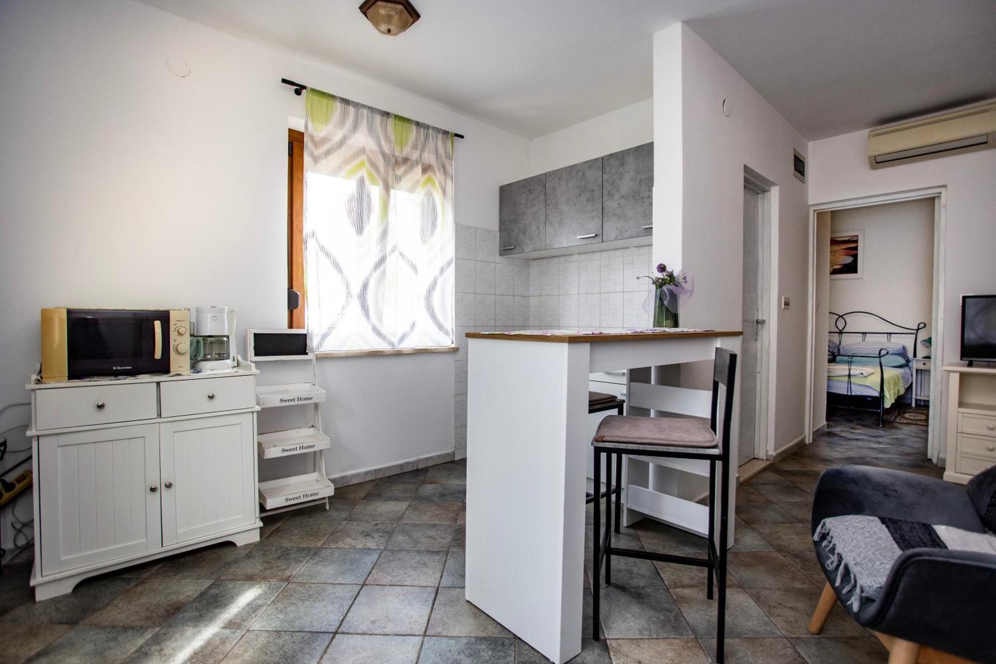 רוביני Apartments Ina & Ika מראה חיצוני תמונה