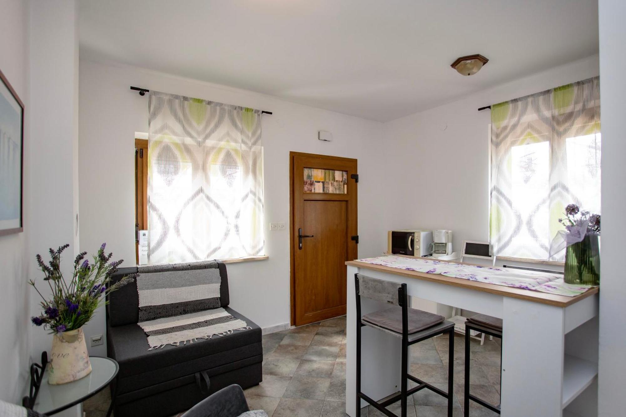 רוביני Apartments Ina & Ika מראה חיצוני תמונה