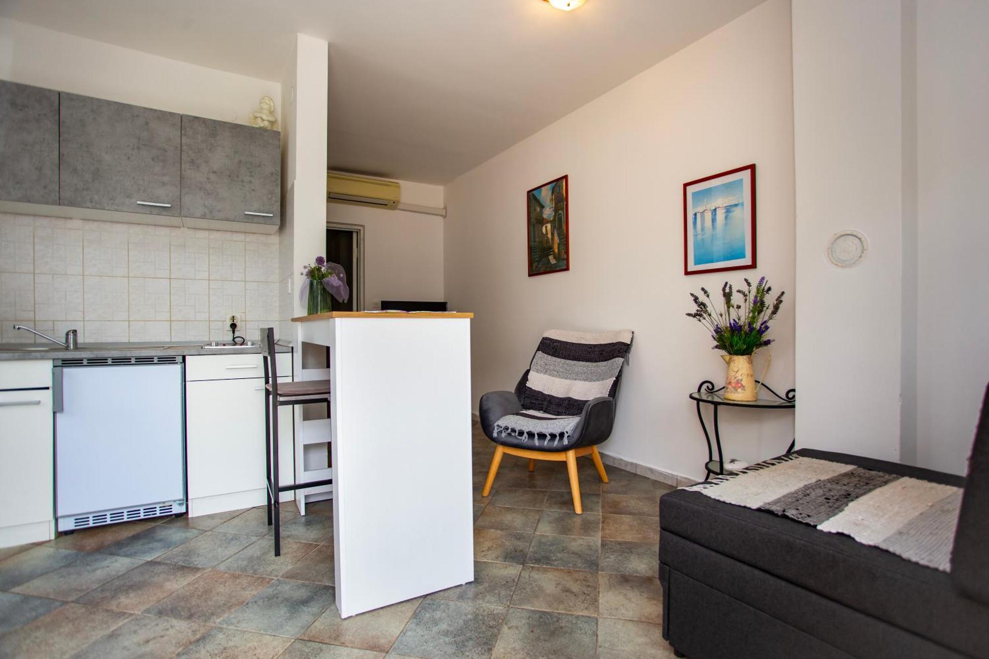 רוביני Apartments Ina & Ika מראה חיצוני תמונה